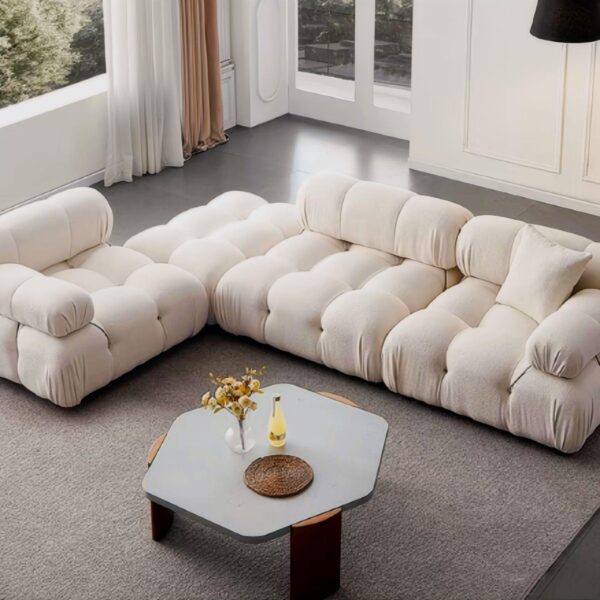 Comparison table for furniture sourcing models