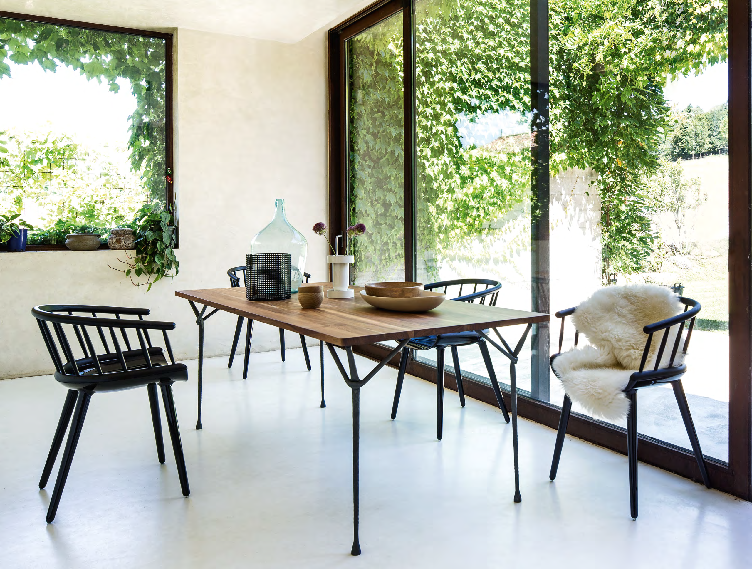 Maximize Profits with Outdoor Furniture ODM Canada  Solutions