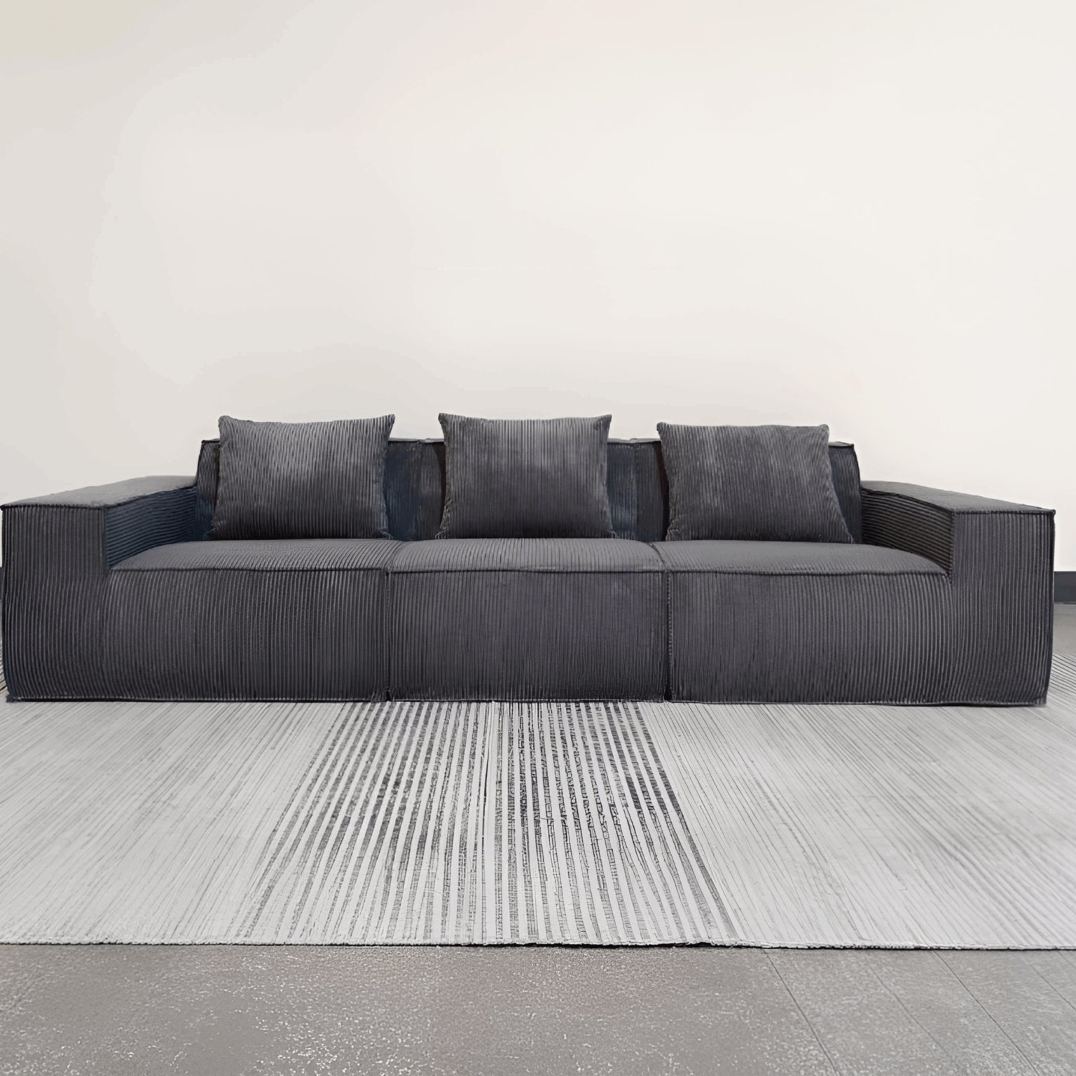 Comparison of different outdoor furniture materials for B2B buyers