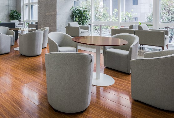 High-volume custom outdoor furniture sets in a commercial Canadian setting