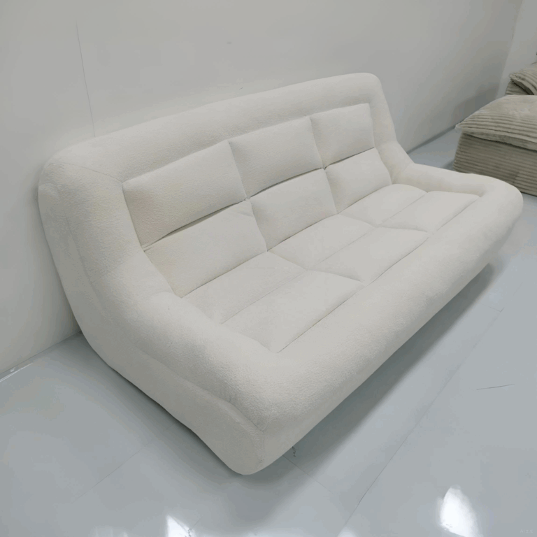 Consultation meeting between a furniture contractor and a wholesale client