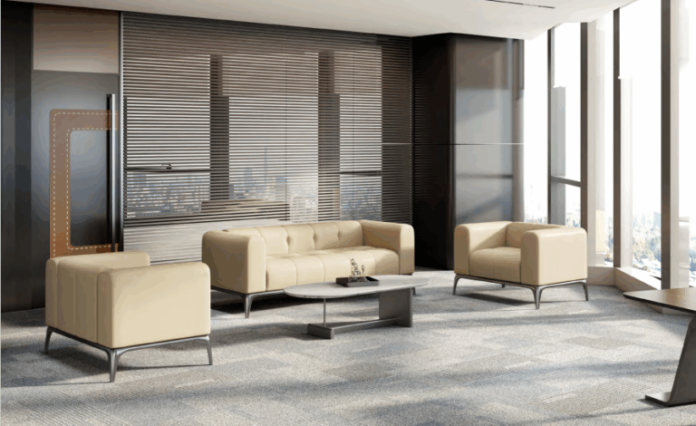 Top Outdoor Table Supplier Canada : Wholesale Solutions for B2B Growth