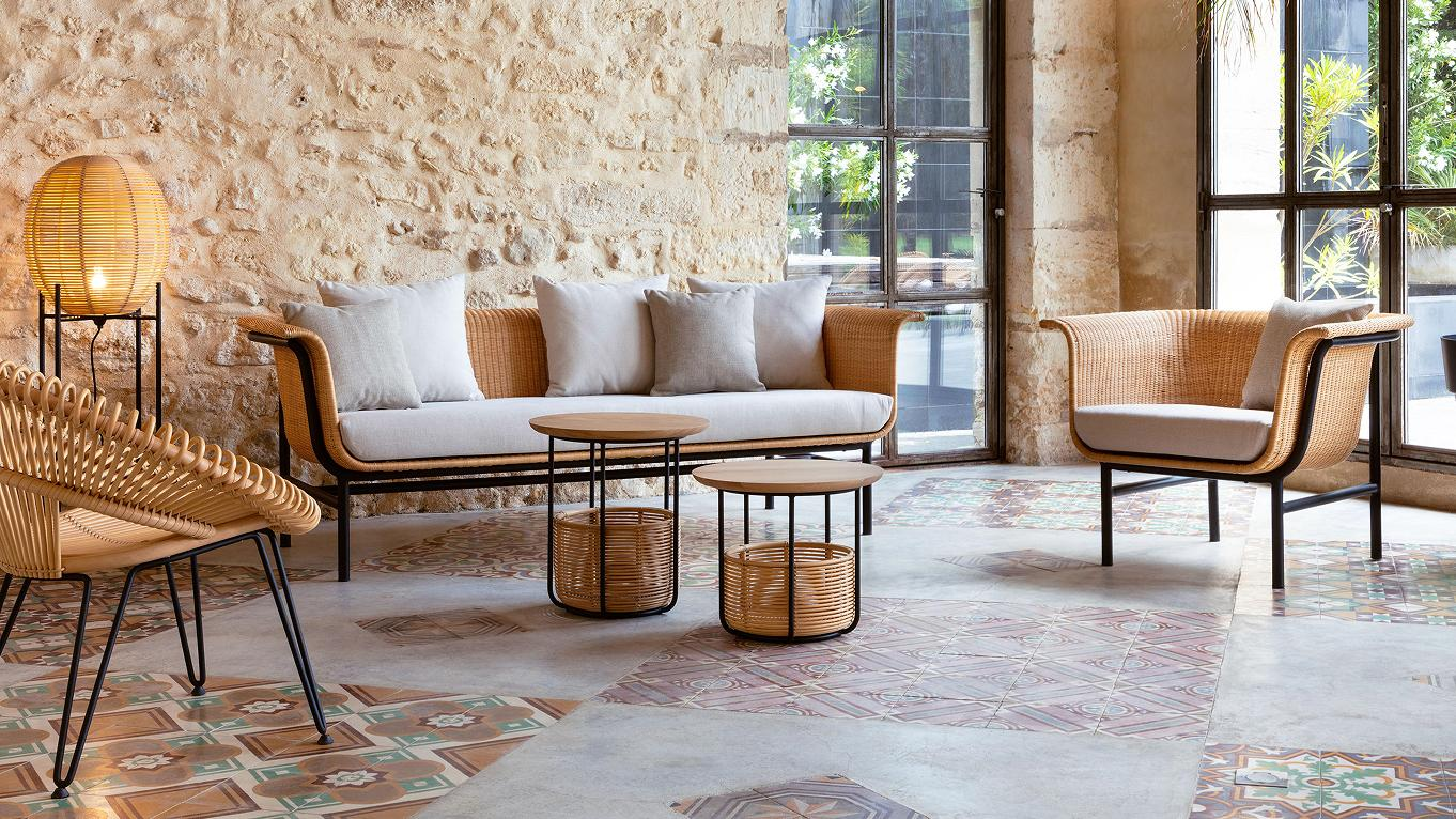 Leading Outdoor Table Supplier Netherlands: 2026 Collection Guide