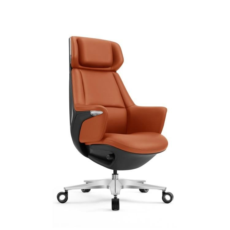 The Minimalist Executive Chair with Neck Support Pillow Anti-slip and Silent Wheels Is Suitable for Use in Office